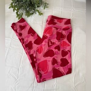 Lularoe Tall Curvy leggings hearts